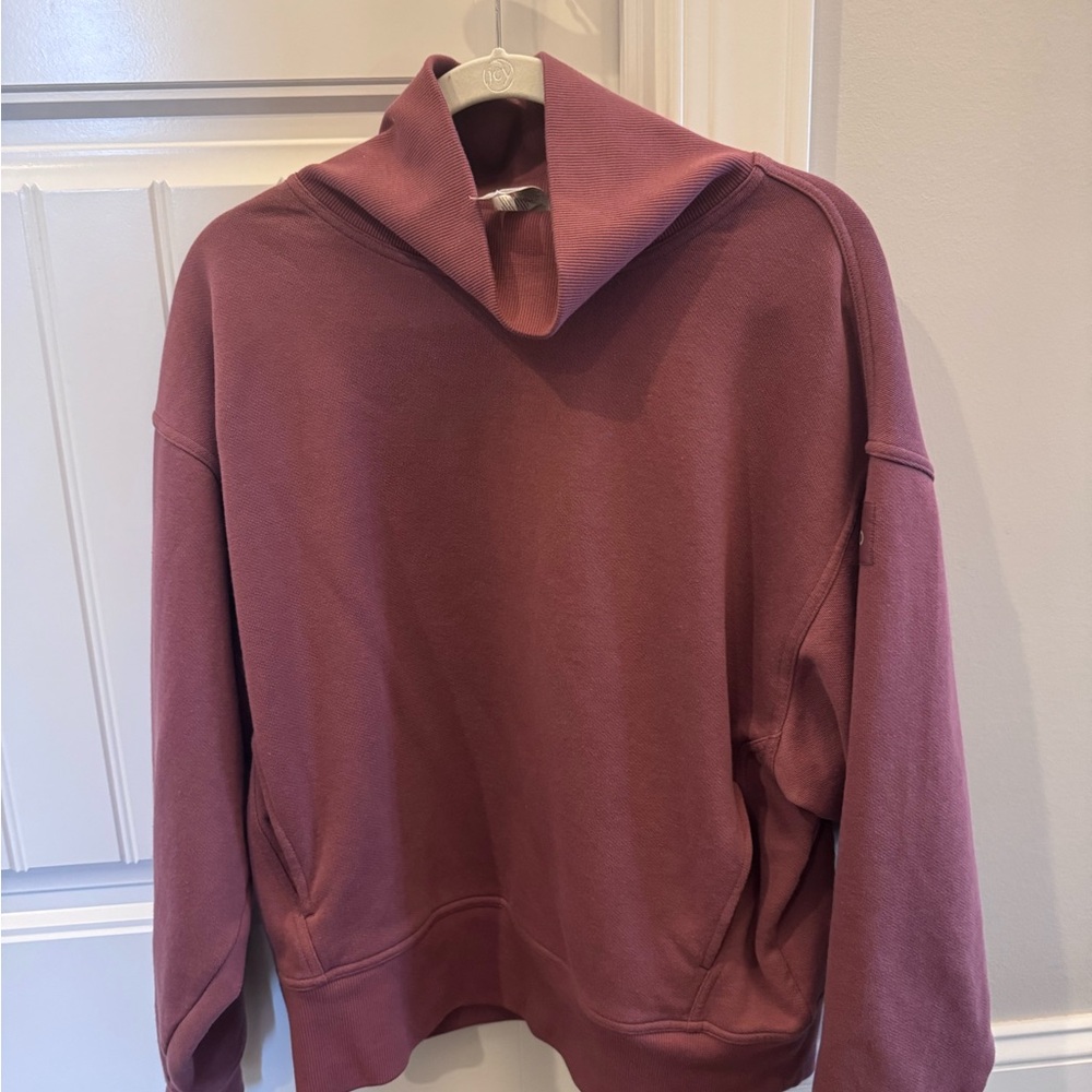 Alo Cozy Mauve mock neck pullover